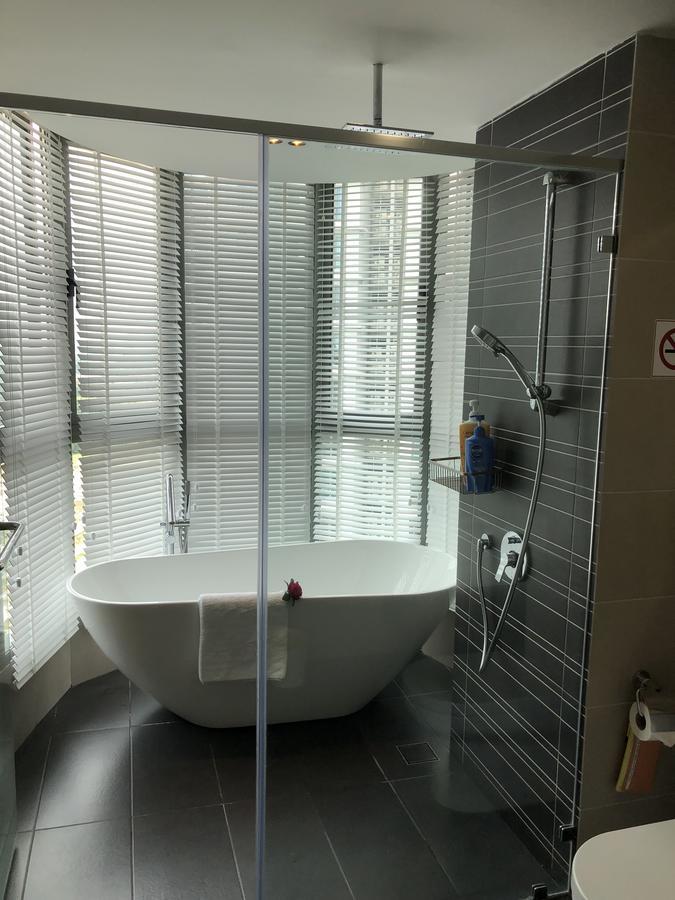 Teega Residence @ Cosy Seafront Living 누사자야 외부 사진