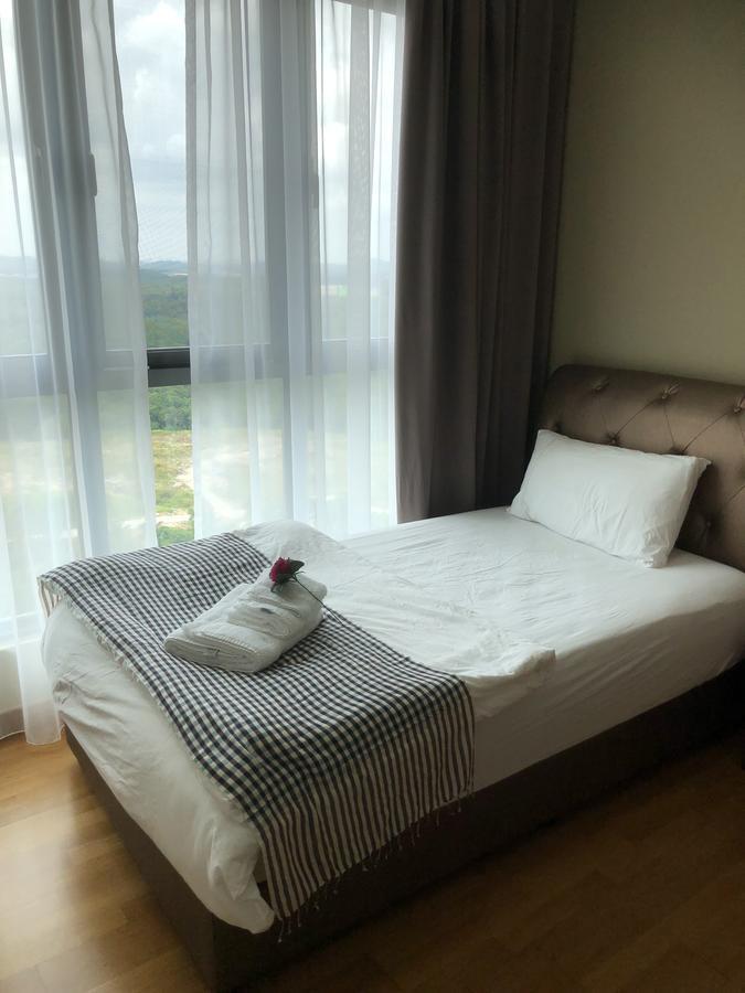 Teega Residence @ Cosy Seafront Living 누사자야 외부 사진
